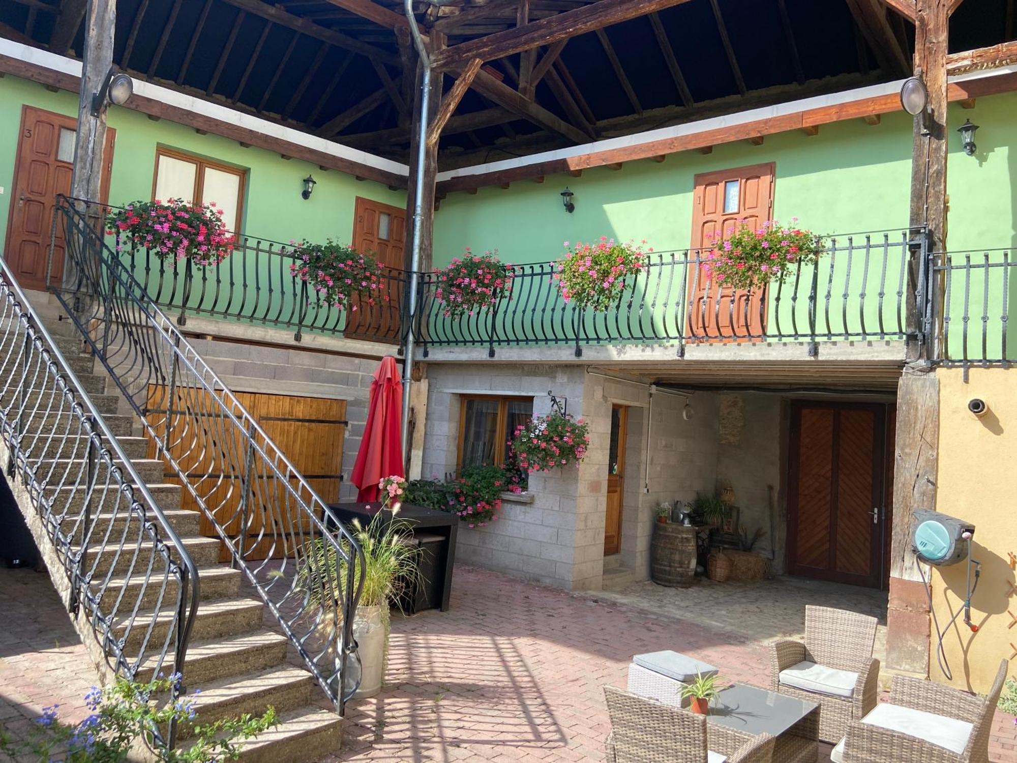 La Houblonniere Hotel Blamont  Exterior photo